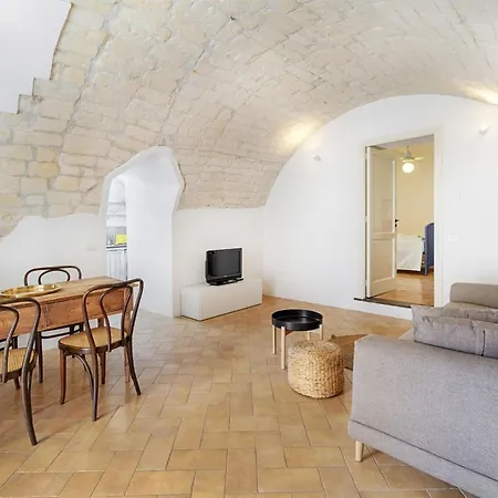 Raffo- Mit Aussicht In Ibla By Interhome *