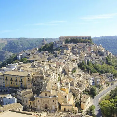 Raffo- Mit Aussicht In Ibla By Interhome * Ragusa