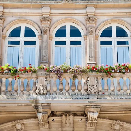 Apartament Raffo- Mit Aussicht In Ibla By Interhome *